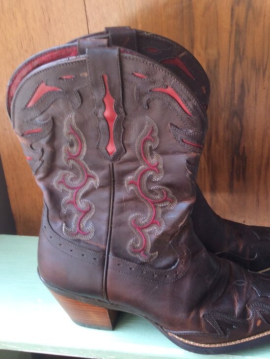Ariat Shoes - Ariat ATS Wichita Pointed Toe Full Grain Leather Western/Cowgirl Boots. Size 9B